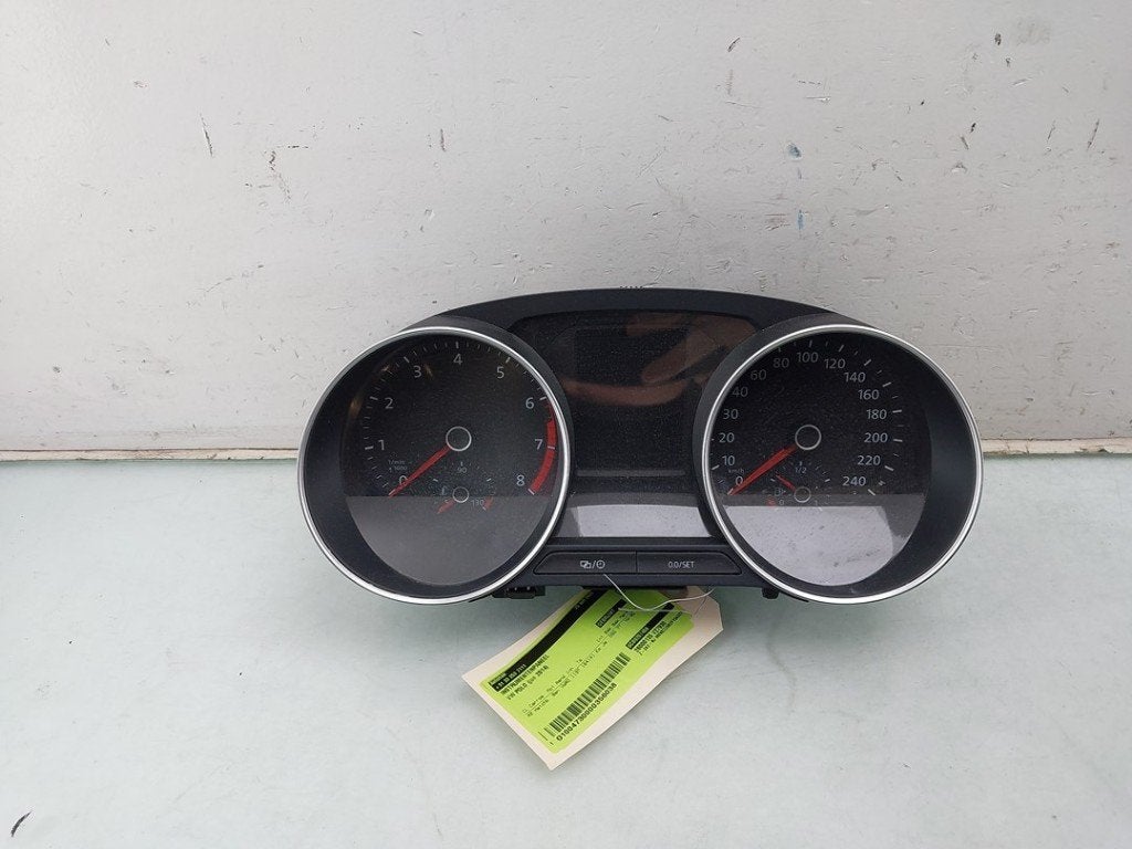 INSTRUMENTS DE BORD Volkswagen Polo V (6R) (|6C0920740A|), Volkswagen, Volkswagen AG, Utilisé, Kundenbetreuung@volkswagen.de