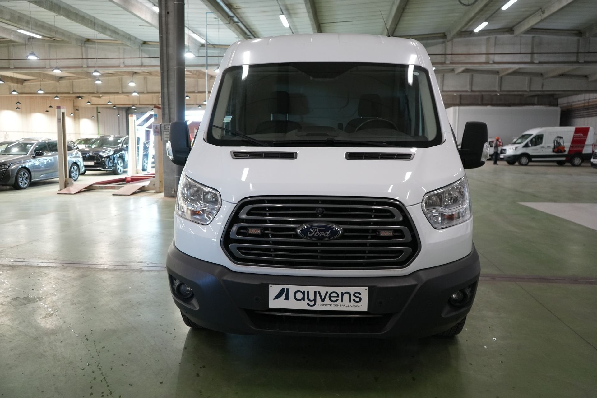 (1VPV543) FORD TRANSIT 2T 350M FOU MWB HR DSL, Voorwielaandrijving, Parkeersensor, Stof, Euro 6