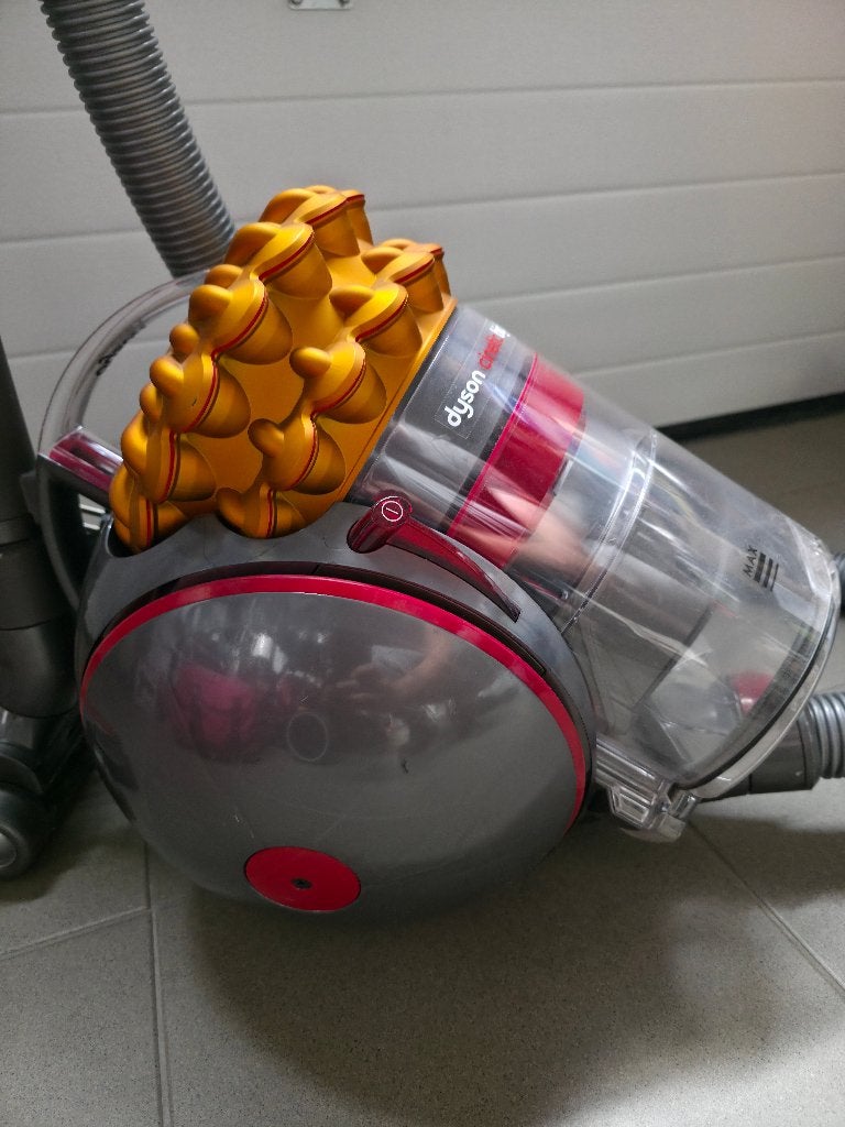 Dyson Cinetic Big Ball Multifloor 2, Electroménager, Réservoir, Aspirateur traîneau, Comme neuf, Enlèvement