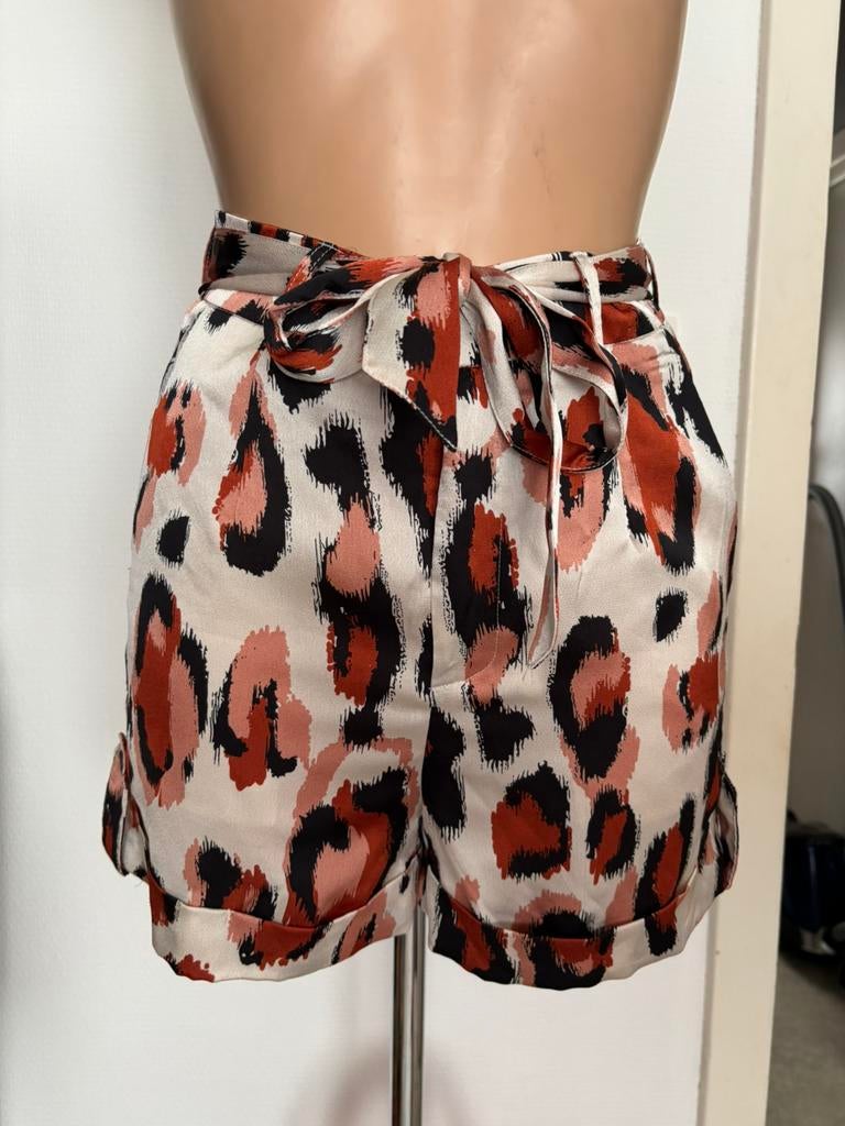 Nieuwe soepele shorts met prints, Ophalen of Verzenden, Nieuw, Maat 36 (S), Kort
