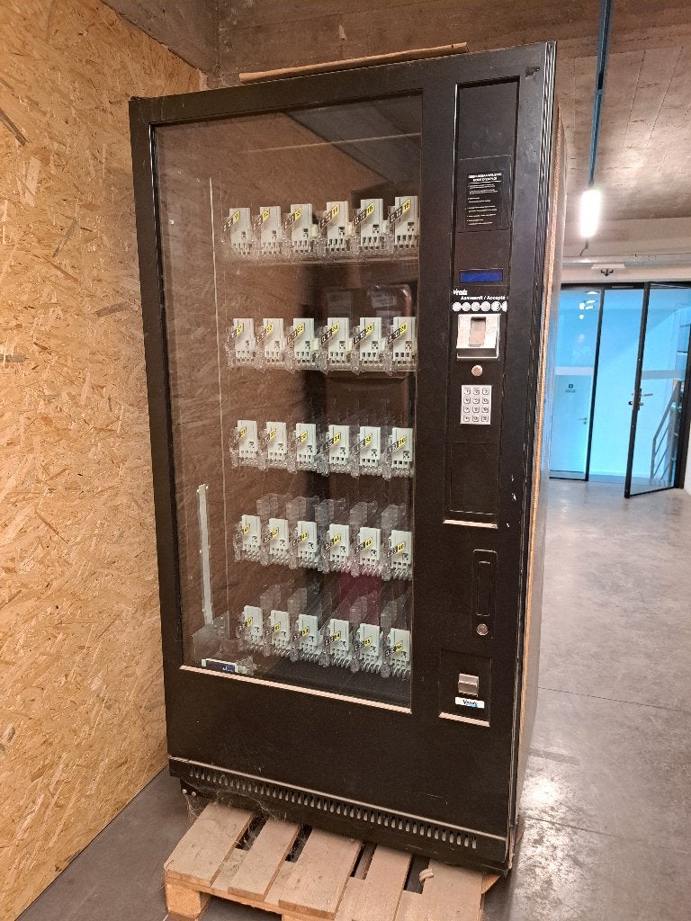 Automaat, Zakelijke goederen, Ophalen