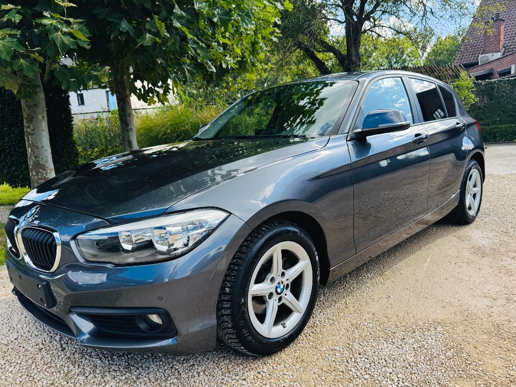BMW 118i AUTOMATIQUE HOMOLOGUÉE À SEULEMENT 93 000 KM, Argent ou Gris, Achat, Euro 6, Entreprise