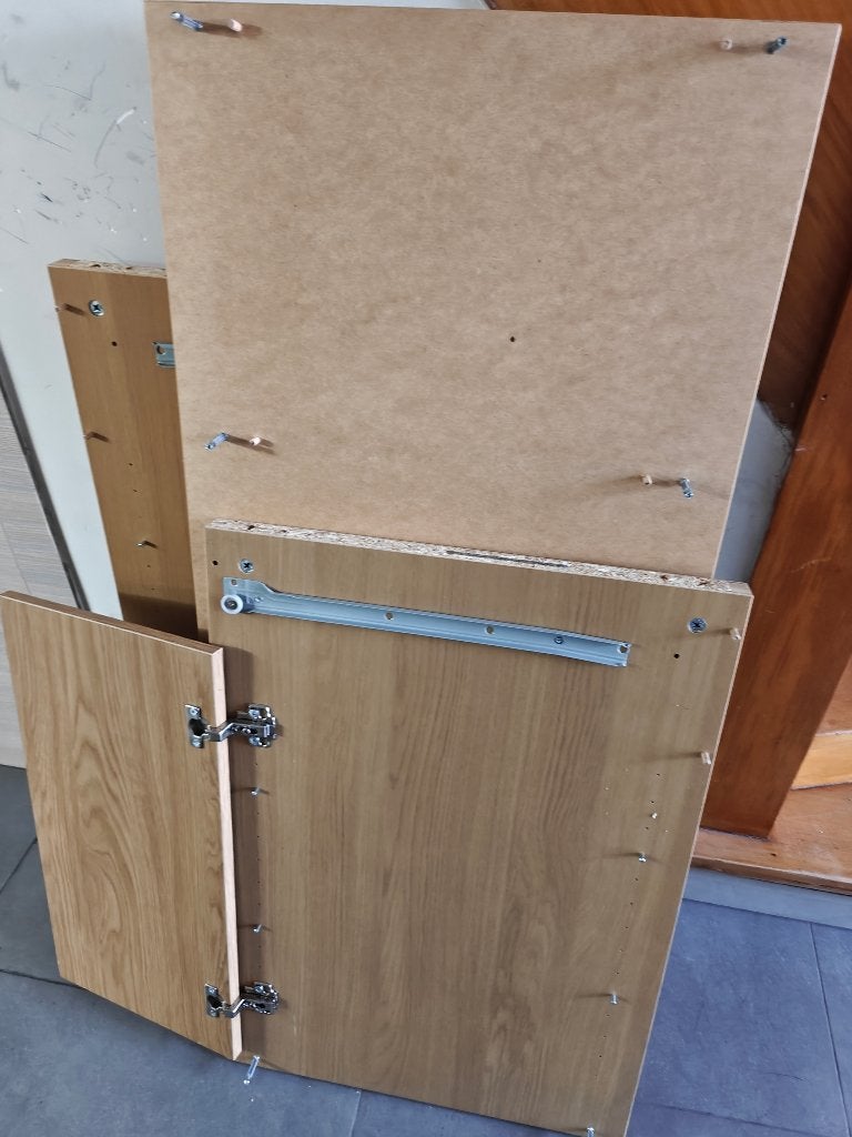 Micke bureau, Ophalen, 105 cm, Kinderbureau, 50 cm