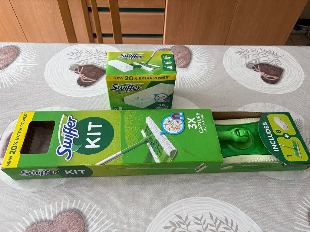 Swiffer kit - NIEUW (nooit gebruikt) + doekjes, Ophalen of Verzenden