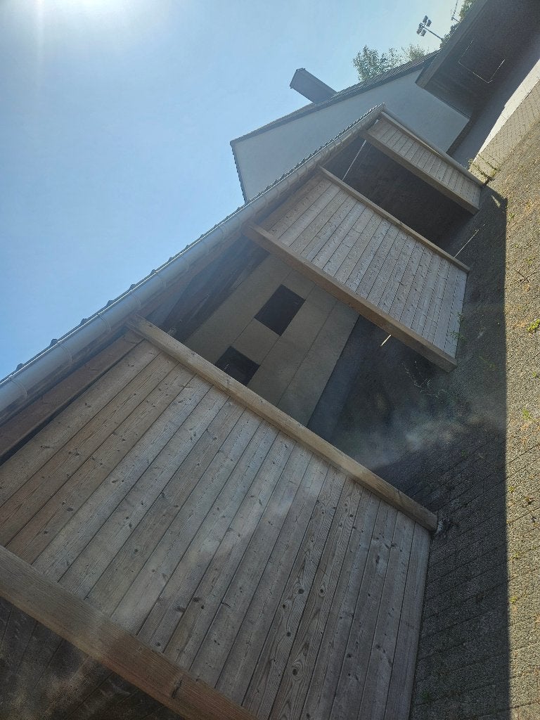 Clôture en bois avec toit à condensat, 6 mètres ou plus, Comme neuf, Enlèvement, Bois