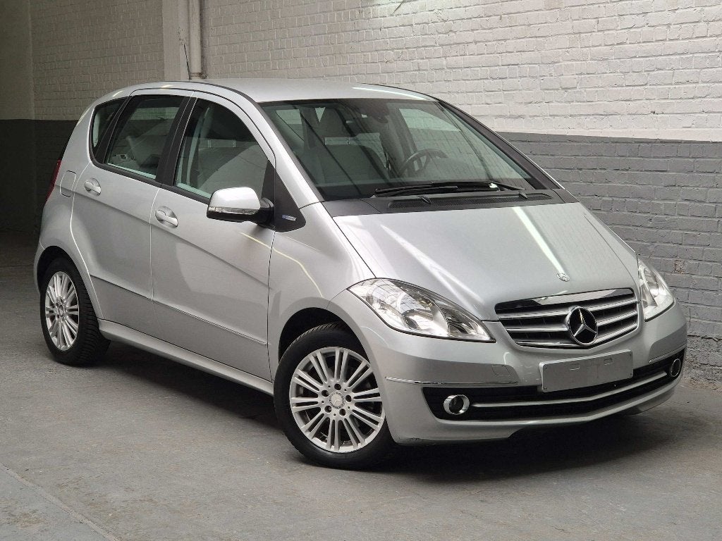 Mercedes A180 ess. euro 5 - 2011 - Excellent état - Garantie, Autos, Achat, Entreprise, Garantie prolongée, Boîte manuelle
