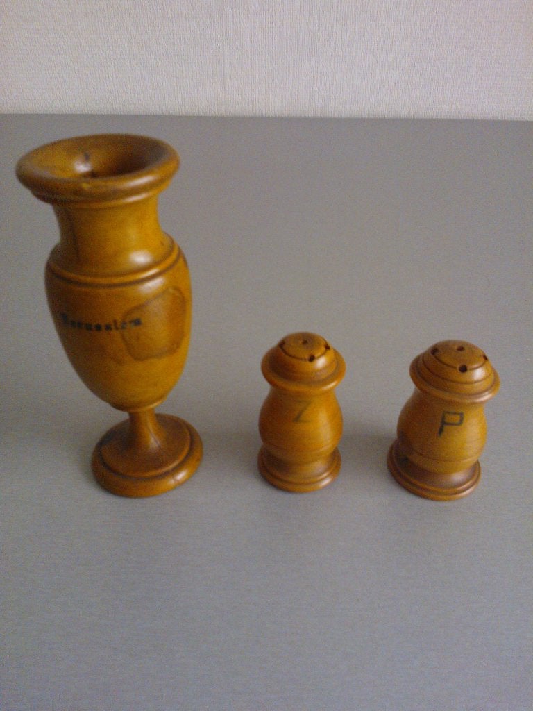 Vase en bois, sel et poivre, Enlèvement ou Envoi, Comme neuf