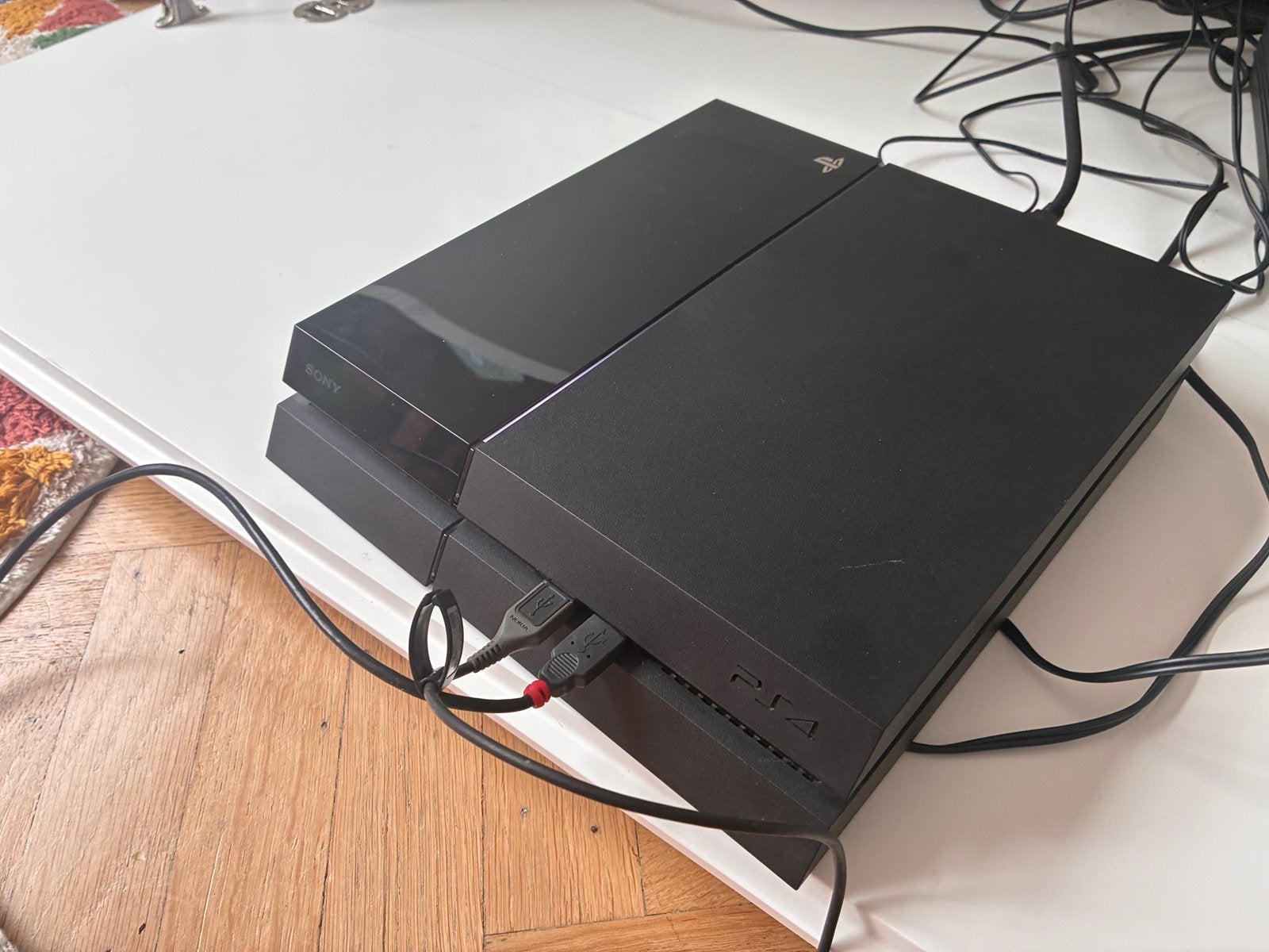 PS4 / 2 manettes / PSVR / 2 Manettes Move / 8 jeux, 500 GB, Enlèvement ou Envoi, Comme neuf, Avec 2 manettes