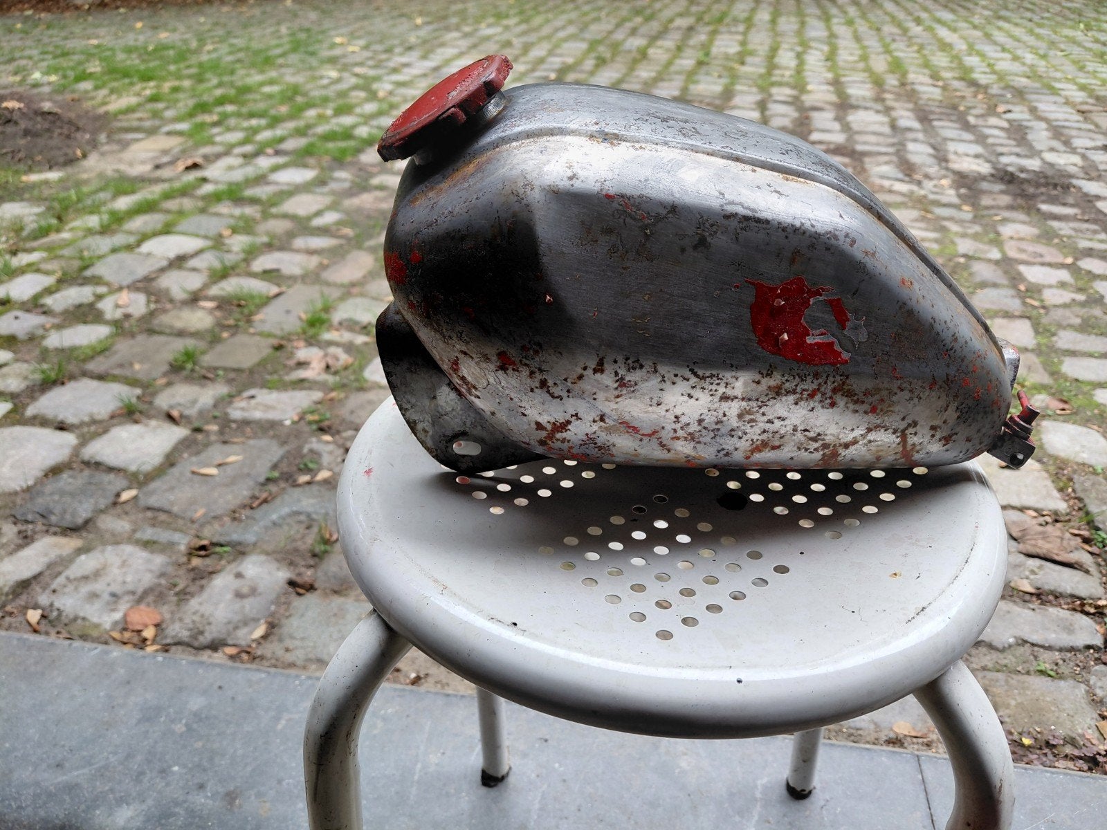Beta tank, Fietsen en Brommers, Ophalen, Tank