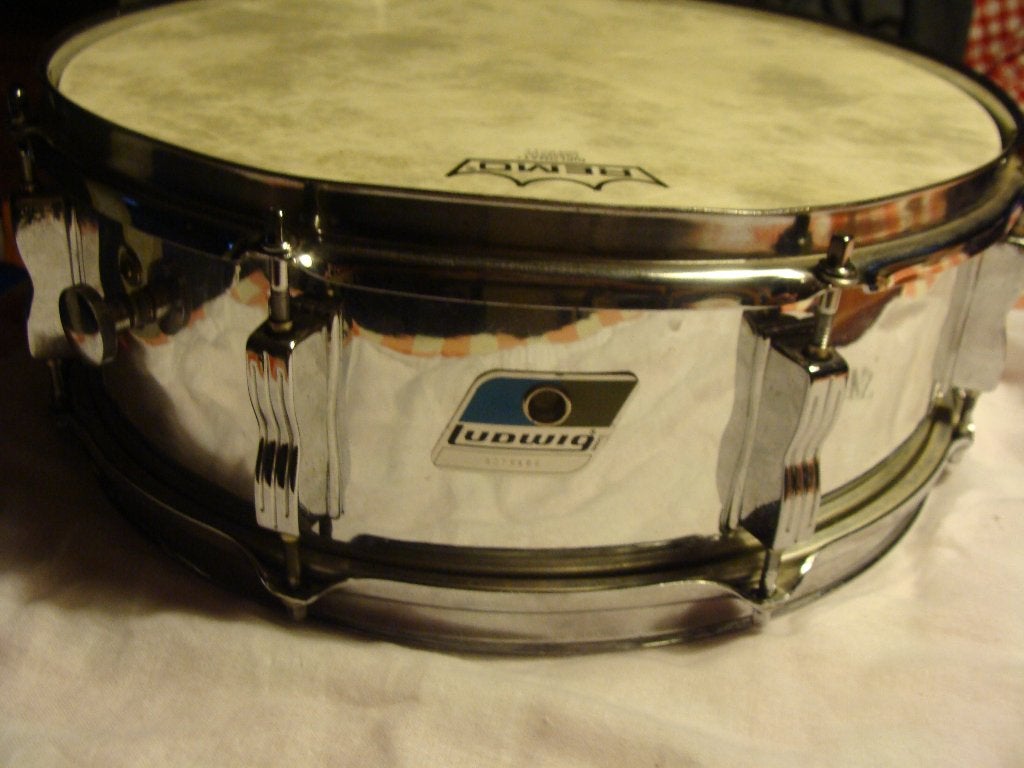 Ludwig Rocker (snare) 14x5 (cos),bleu/olive badge, Muziek en Instrumenten, Drumstellen en Slagwerk, Ophalen of Verzenden, Zo goed als nieuw