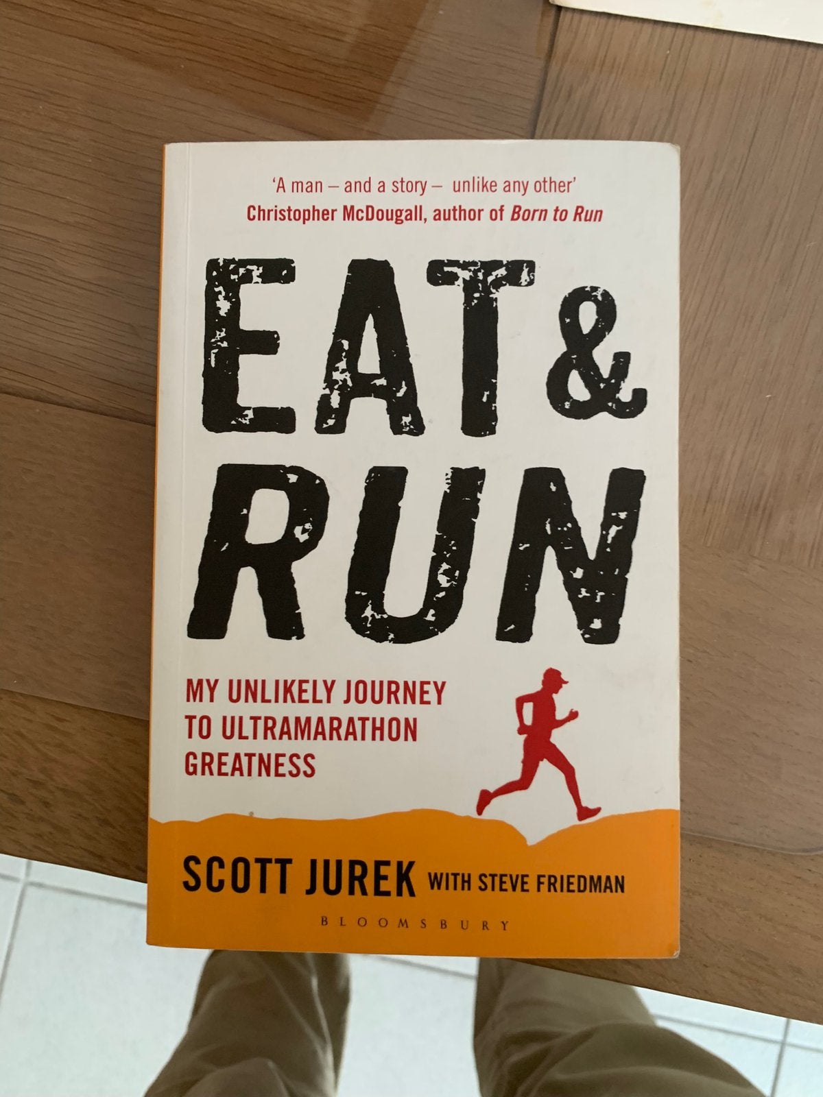 Eat and Run (My Unlikely Journey to Ultramarathon Greatness), Livres, Conseil, Aide & Formation, Enlèvement ou Envoi, Scott Jurek, Steve Friedman