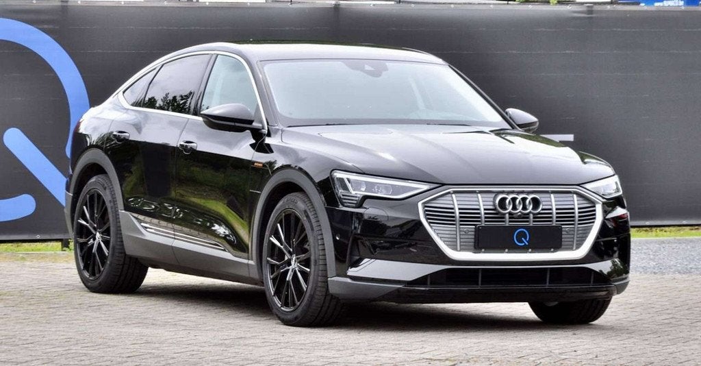 Audi e-tron 50 SPORTBACK QUATTRO GPS 360°CAM CARPLY ELEKKOF, Auto's, Automaat, Gebruikt, Overige kleuren, Sound system