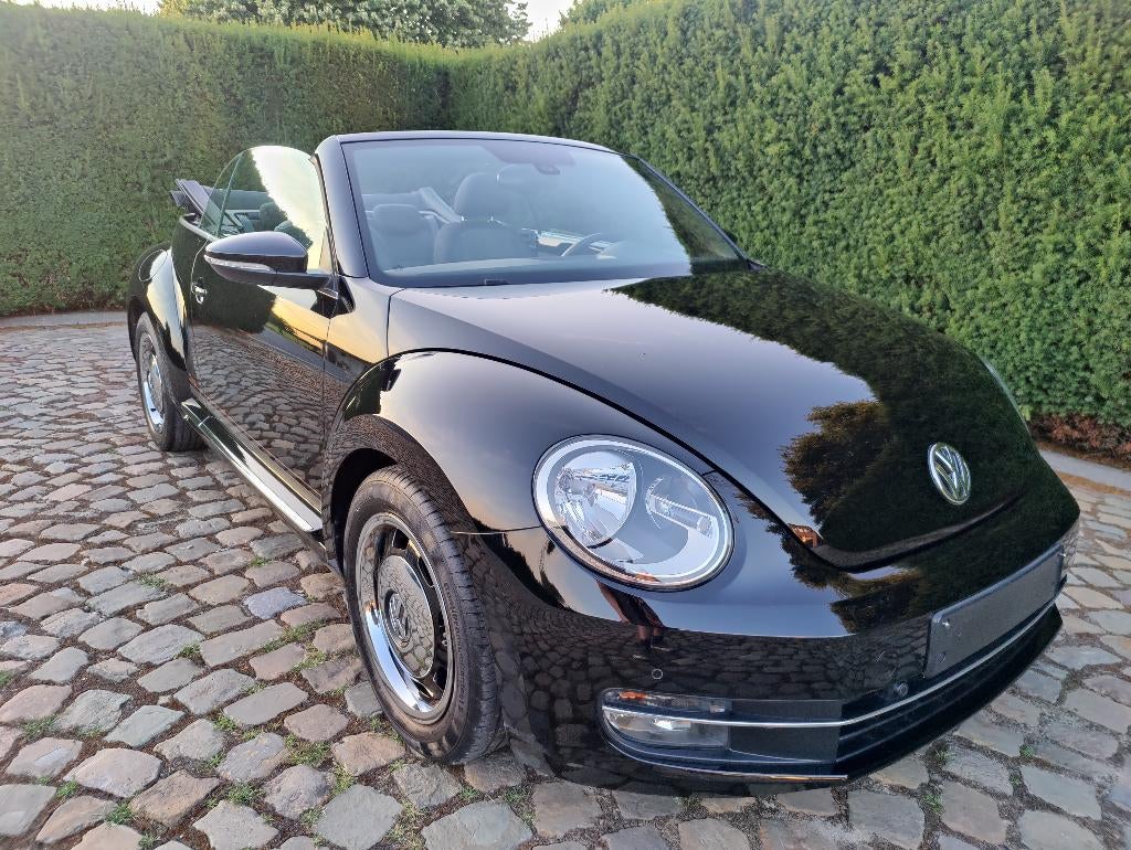 Coupe technologique BlueMotion 1,2TSI VW Beetle Cabriolet, Autos, Volkswagen, Entreprise, Achat, Coccinelle, ABS, Airbags, Air conditionné