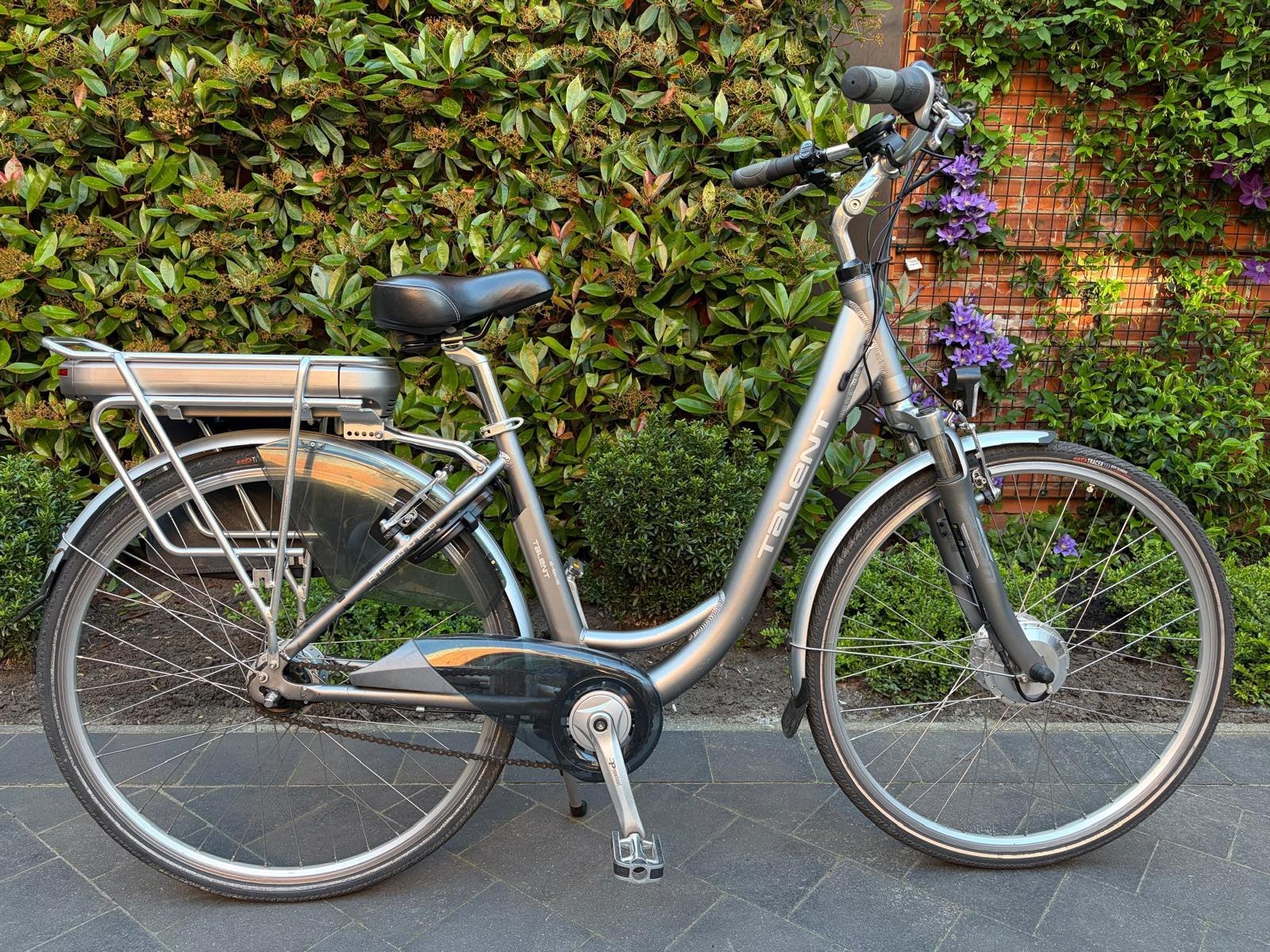2 elektrische fietsen, merk Talent, kleur grijs, Ophalen of Verzenden
