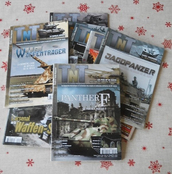 Lot de 12 numéros de Trucks & Tanks Magazine (TNT), Enlèvement, Deuxième Guerre mondiale, Utilisé