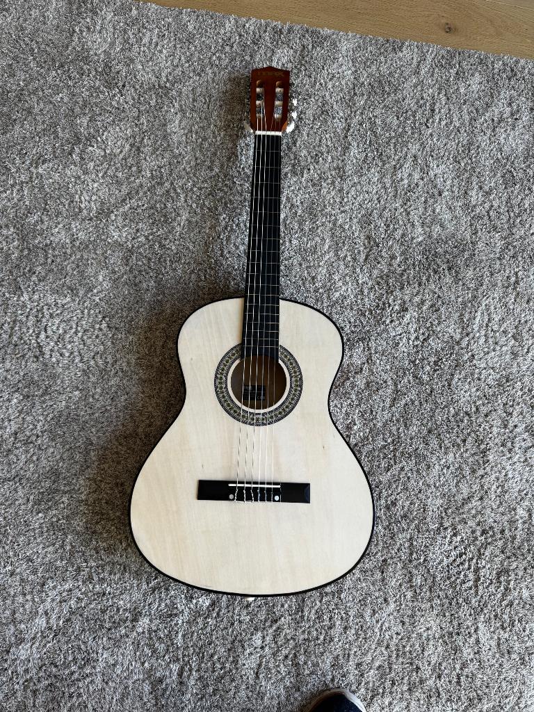 Guitaar akoustisch kind, Muziek en Instrumenten, Snaarinstrumenten | Gitaren | Akoestisch, Zo goed als nieuw, Klassieke of Spaanse gitaar