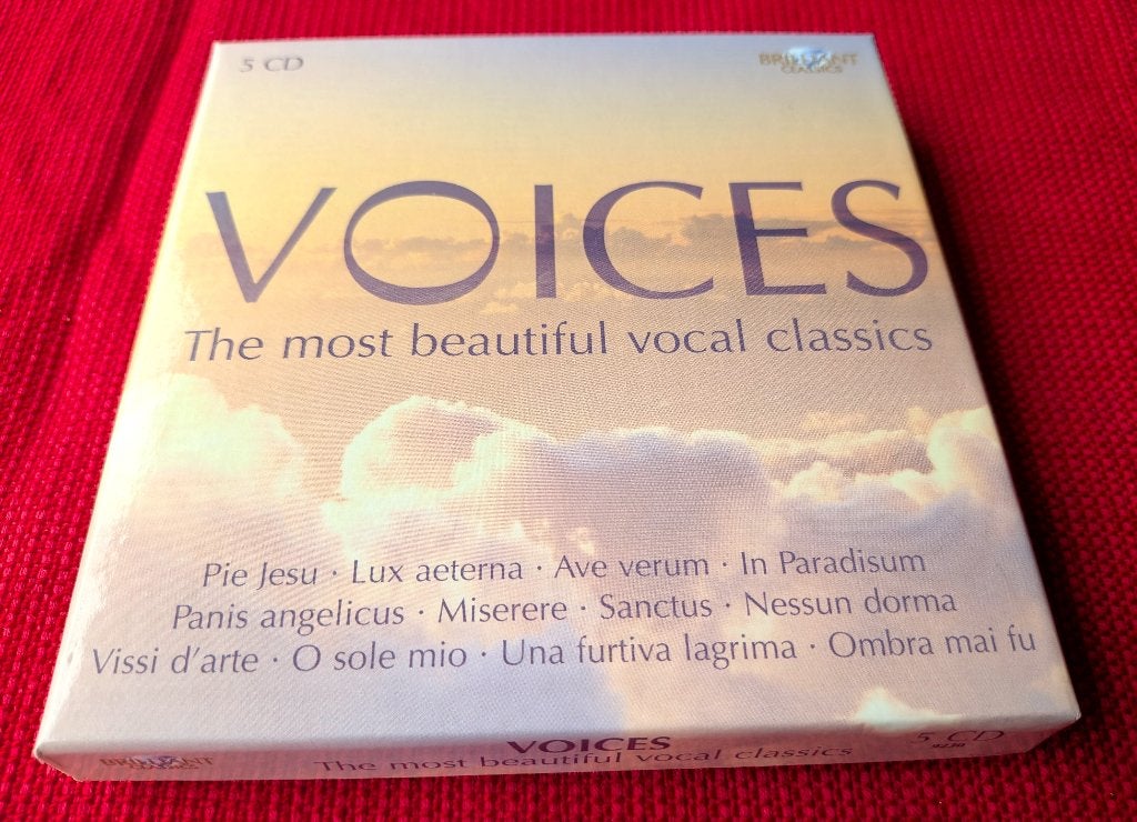 5CD-box “VOICES. The most beautiful vocal classics” (100), Ophalen of Verzenden, Zo goed als nieuw, Vocaal