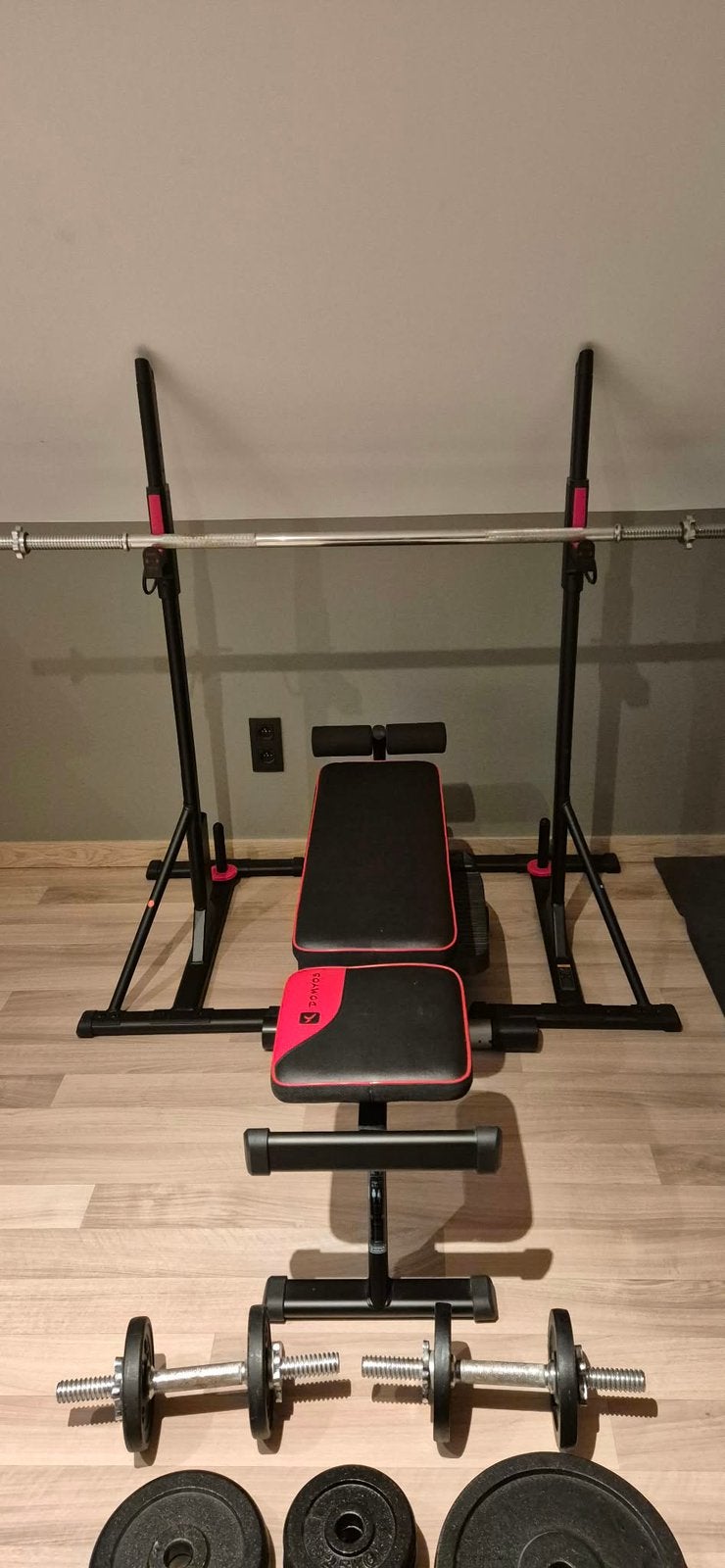 Verstelbare Fitnessbank met toebehoren, Sport en Fitness, Ophalen, Zo goed als nieuw, Fitnessbank