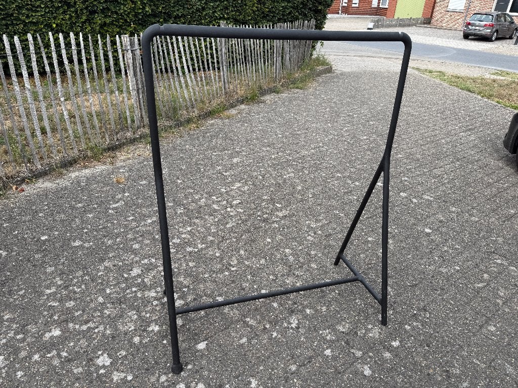 Kledingrek Ikea - Turbo - zwart - in goede staat, Enlèvement, Avec roues, Comme neuf