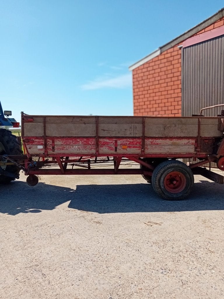 Mestkar JF 5ton, Ophalen