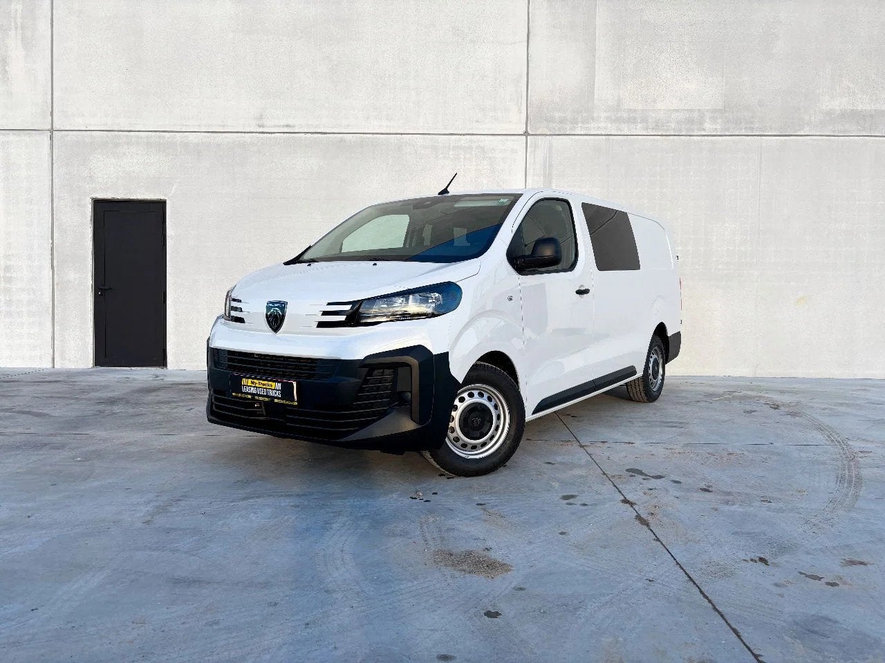 Peugeot Expert Expert Long Double Cab | Leasing, Achat, Euro 6, Entreprise, Boîte manuelle