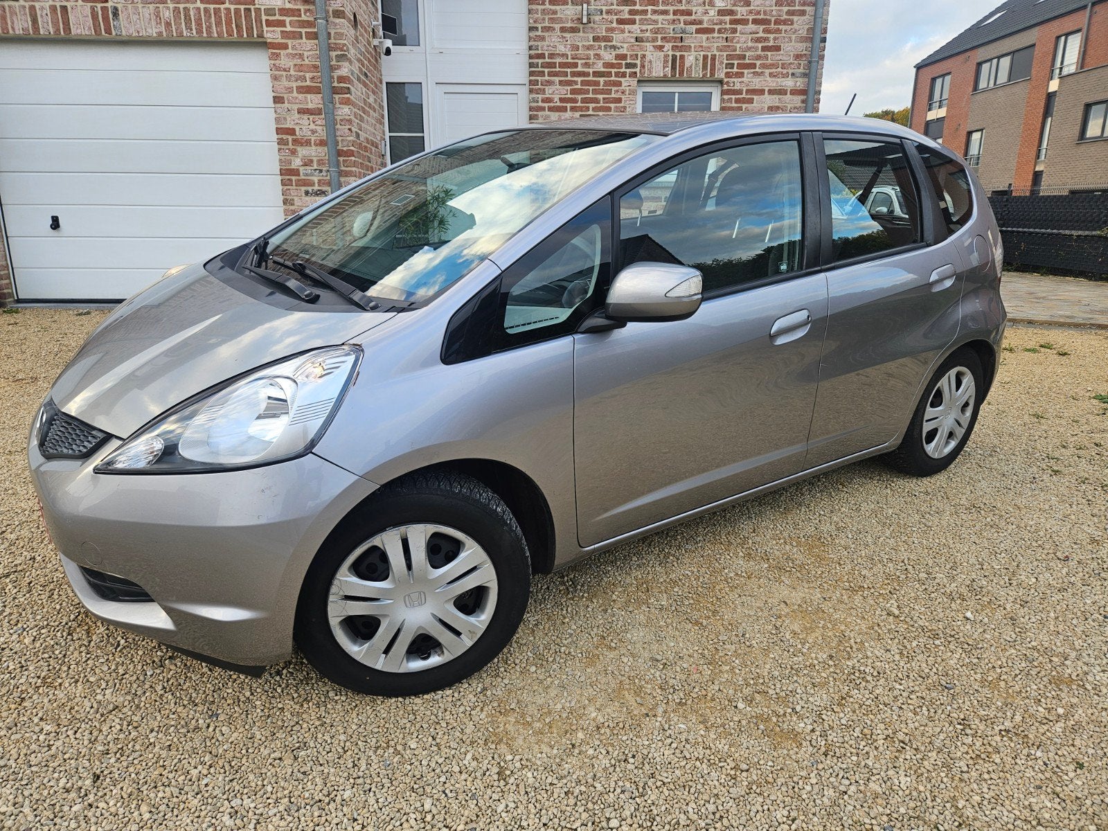HONDA JAZZ ! AUTOMATIQUE ! GARANTIE 1AN, Auto's, Automaat, 63 kW, https://public.car-pass.be/vhr/15533aee-3b72-405d-af67-db1deac6b5c4