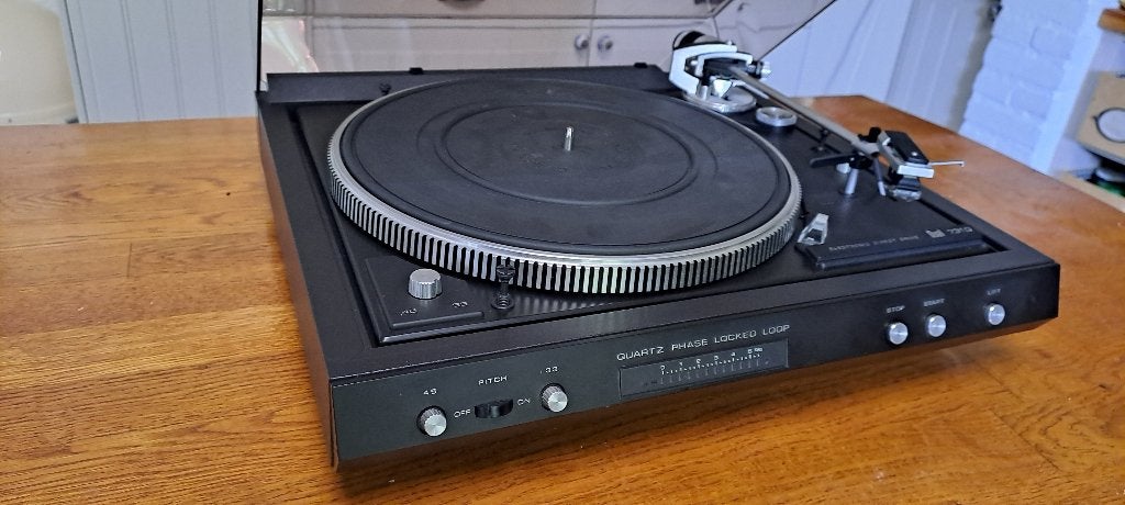 Dual CS731Q Quartz-lock direct drive, uniek, als nieuw, Audio, Tv en Foto, Platenspelers, Automatisch, Ophalen of Verzenden, Zo goed als nieuw