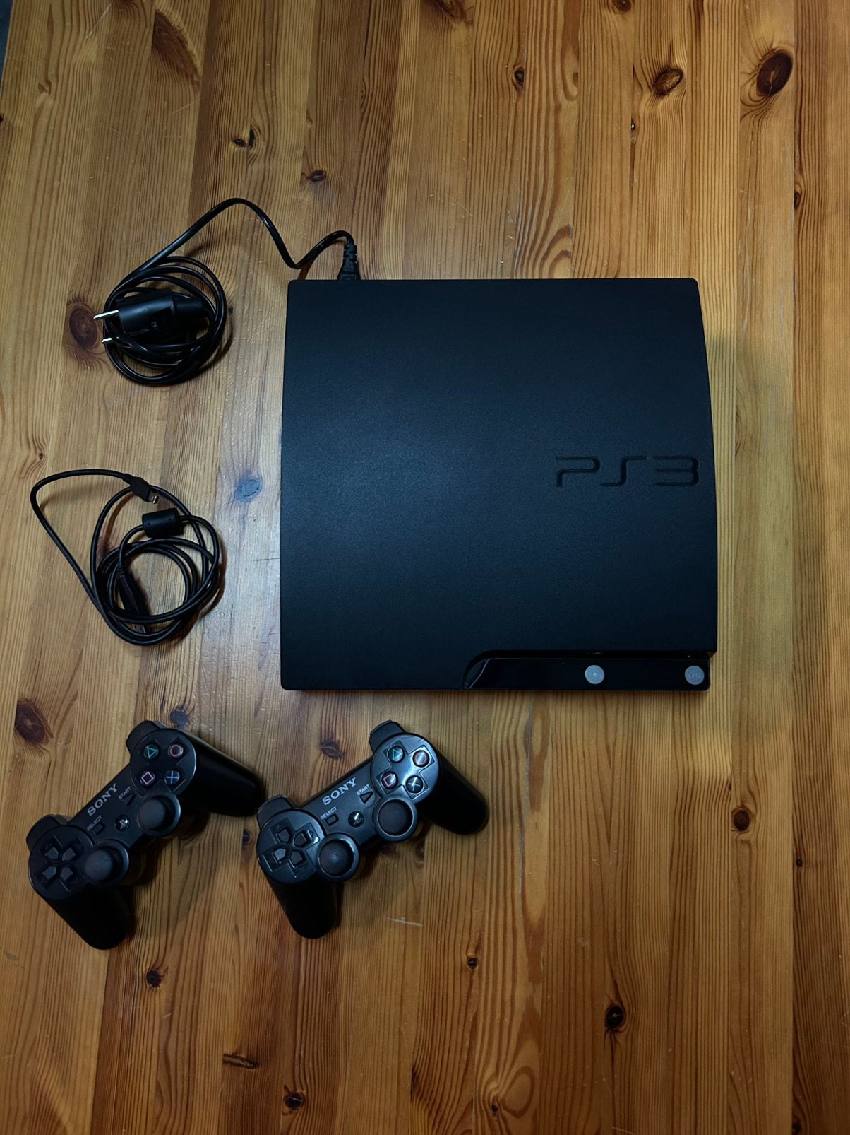 Playstation 3 (met kabels en controllers), Games en Spelcomputers, Spelcomputers | Sony PlayStation 3, Verzenden, Gebruikt, Met 2 controllers