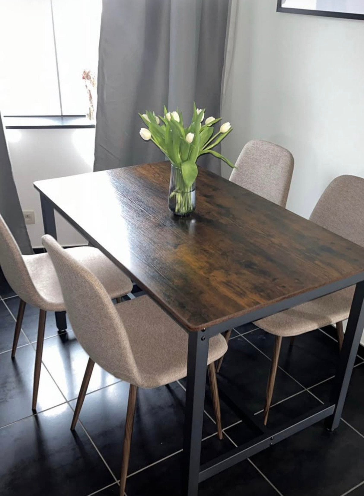 Kitchen Table, Ophalen, Zo goed als nieuw