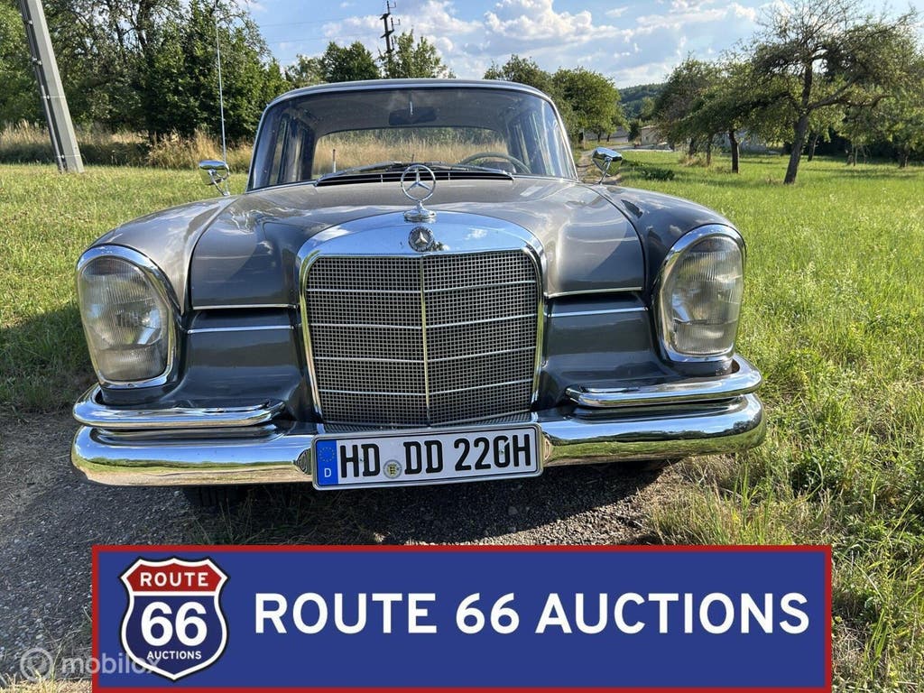 Mercedes-Benz 220 S | Route 66 Auctions, foto 8