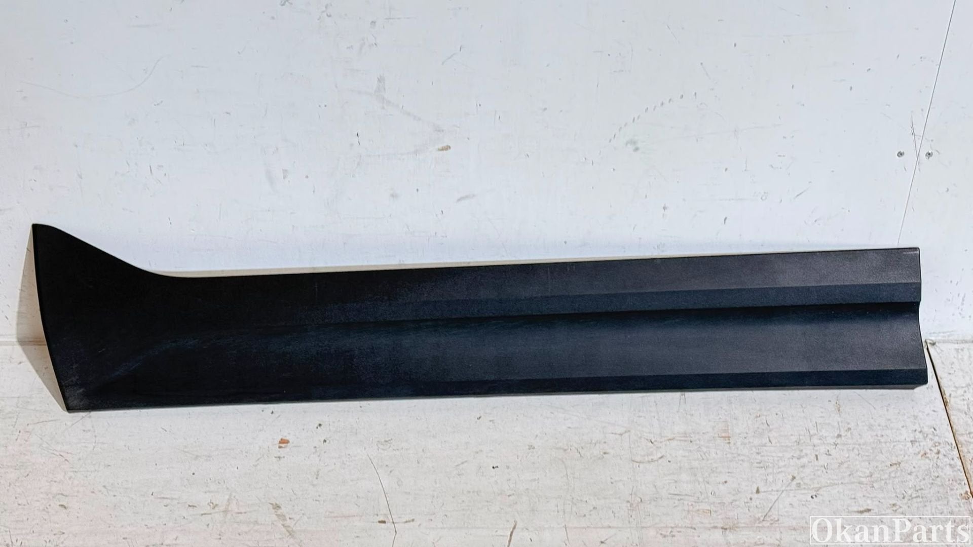 Volvo XC40 linker voordeur lijst portierlijst 32409184, Auto-onderdelen, Gebruikt, Gunnar Engellaus vag 8
405 31  Gothenburg, SE