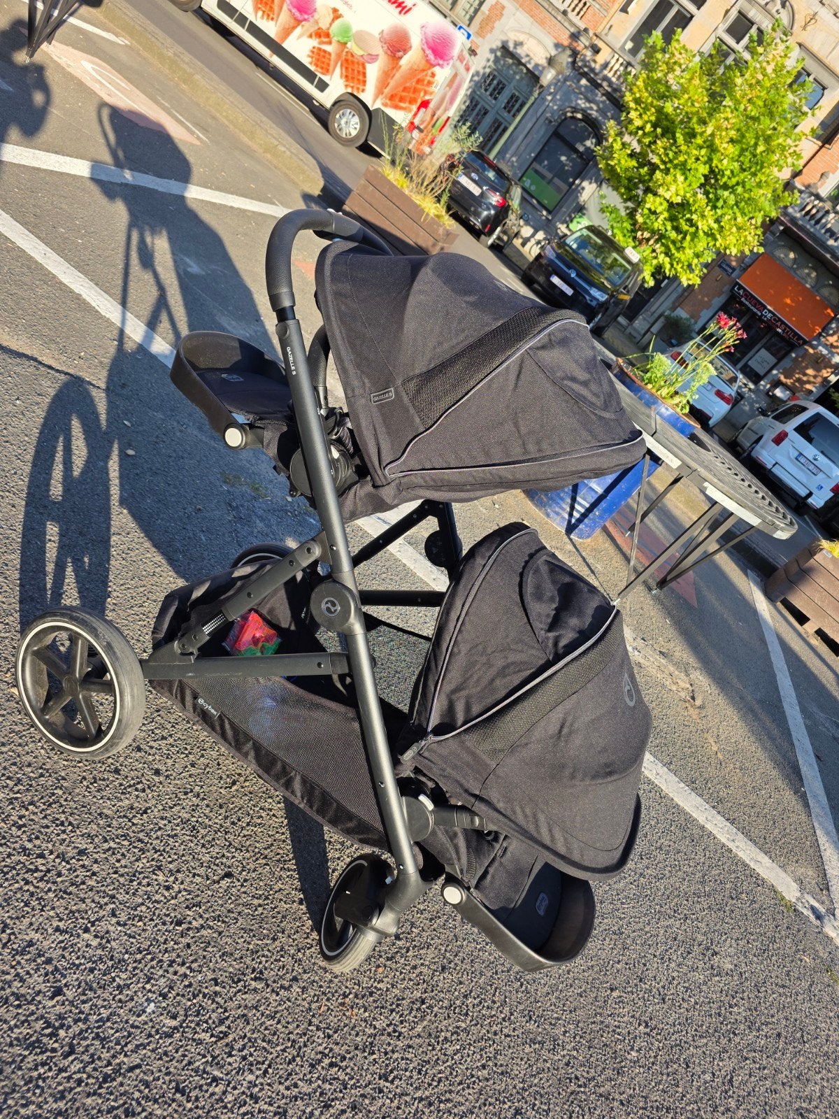 Cybex Gazelle kinderwagen met twee zitplaatsen, Kinderen en Baby's