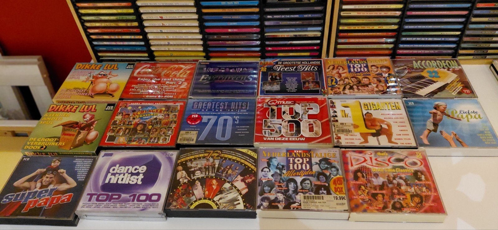 Cd verzameling met grote namen, Enlèvement