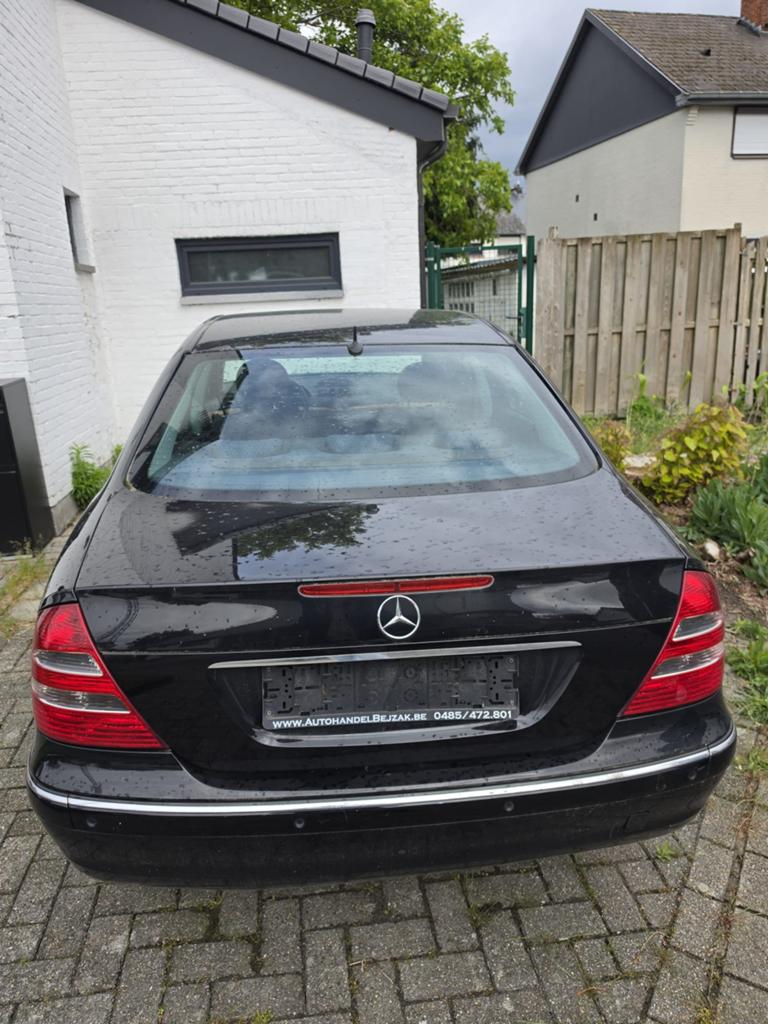Mercedes E220 elegance AUTOMAAT, Autos, Particulier, Automatique, Achat