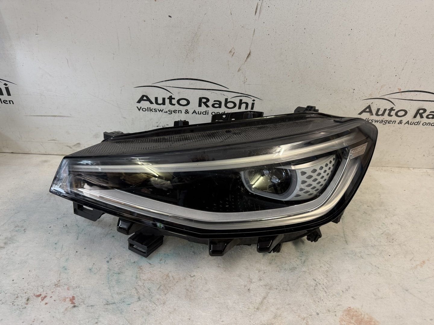VW ID4 ID.4 Q LED KOPLAMP LINKS 11B941035M, -, Utilisé, -, -