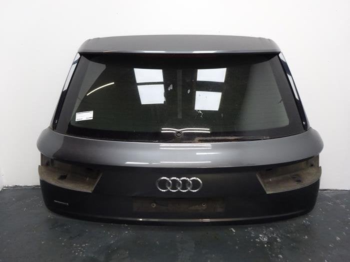 Hayon d'un Audi Q7 (LZ7S), -, Audi, Utilisé, -