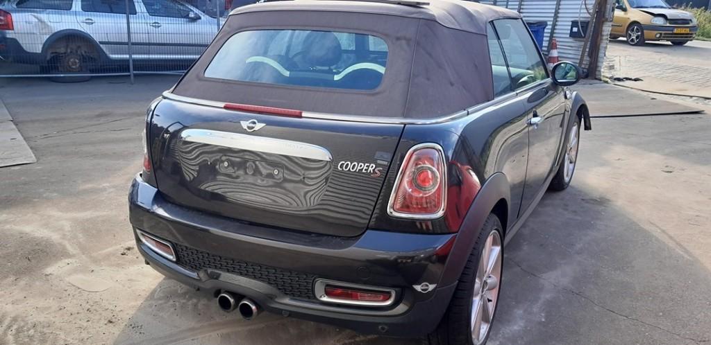 UITLAAT EINDDEMPER Mini Mini Open (R57) (18307646675), Auto-onderdelen, Gebruikt, Mini