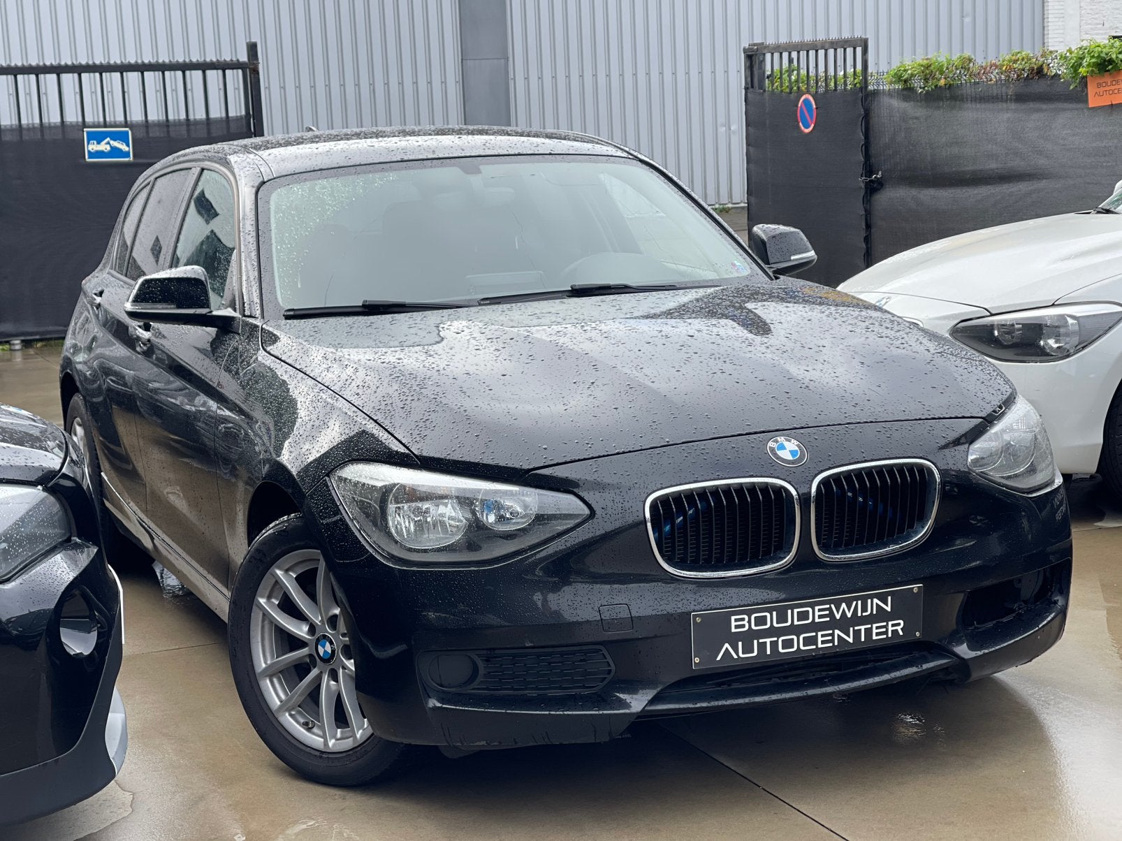 Bmw 1 Serie 116i 1.6Benzine 2014 167.xxxkm Garantie, Auto's, BMW, Electronic Stability Program (ESP), Zwart, Zwart, Handgeschakeld