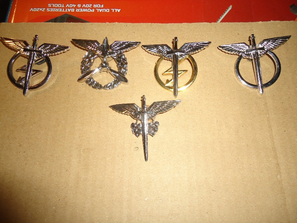 brevets aviation rep tcheque > 1993, Enlèvement ou Envoi, Armée de l'air, Emblème ou Badge