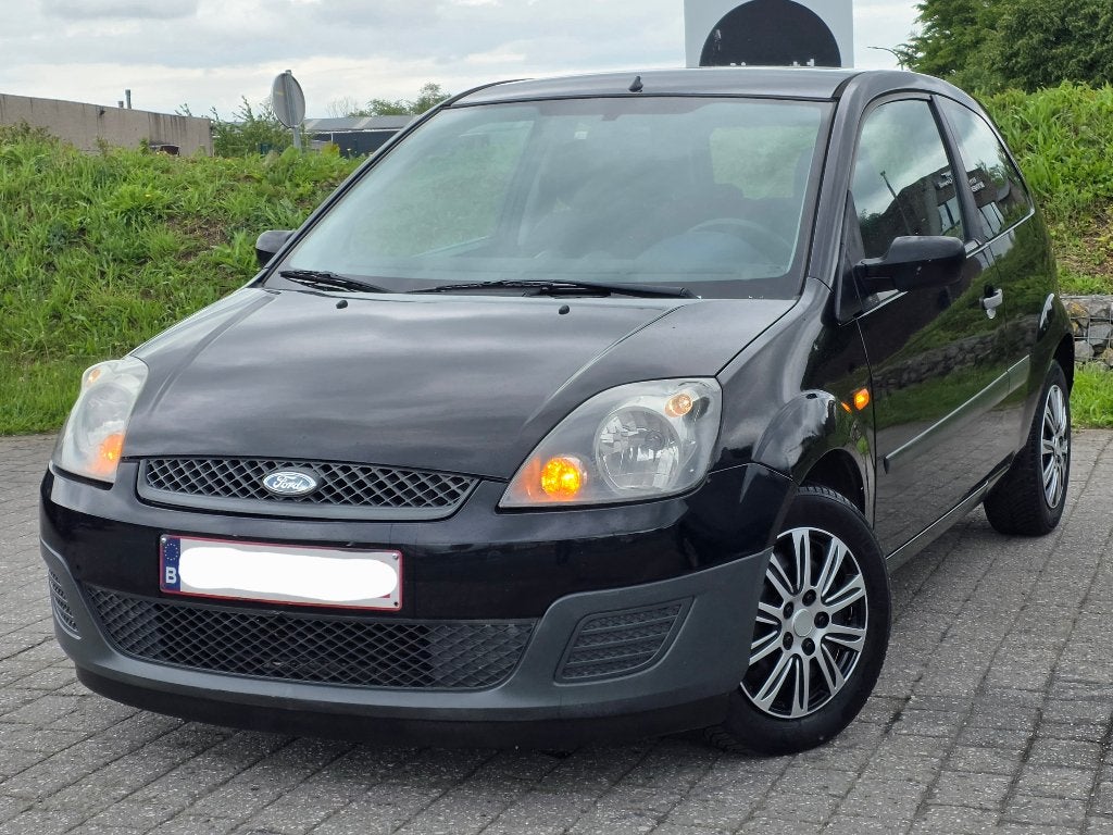 Ford Fiesta 1.2Essence avec Demande D'immatriculation OKK, Autos, Achat, Boîte manuelle, 5 places, Particulier