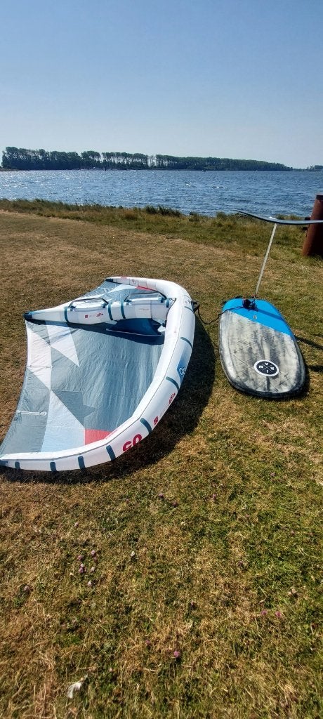 Wingfoil set Eleveight 2024 – ideaal voor beginners, Ophalen, Zo goed als nieuw, Wingsurfset