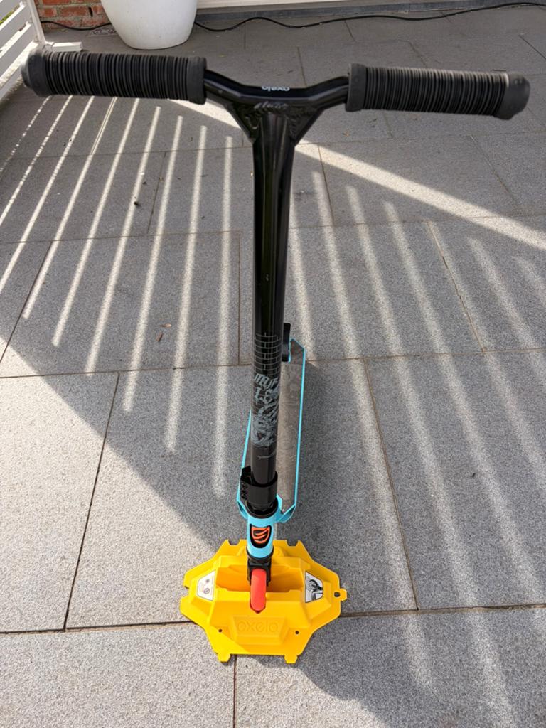Stuntstep Oxelo, Fietsen en Brommers, Steps, Ophalen, Zo goed als nieuw