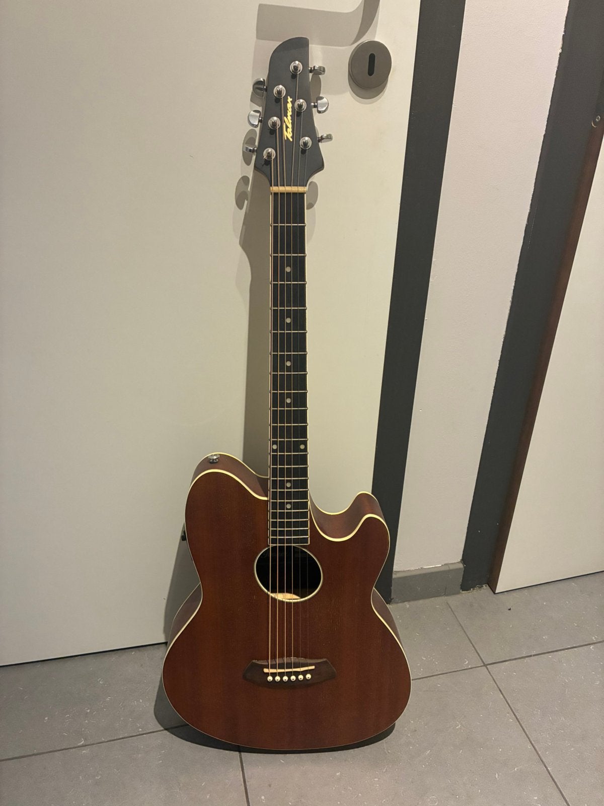Ibanez Talman, Musique & Instruments, Enlèvement, Comme neuf