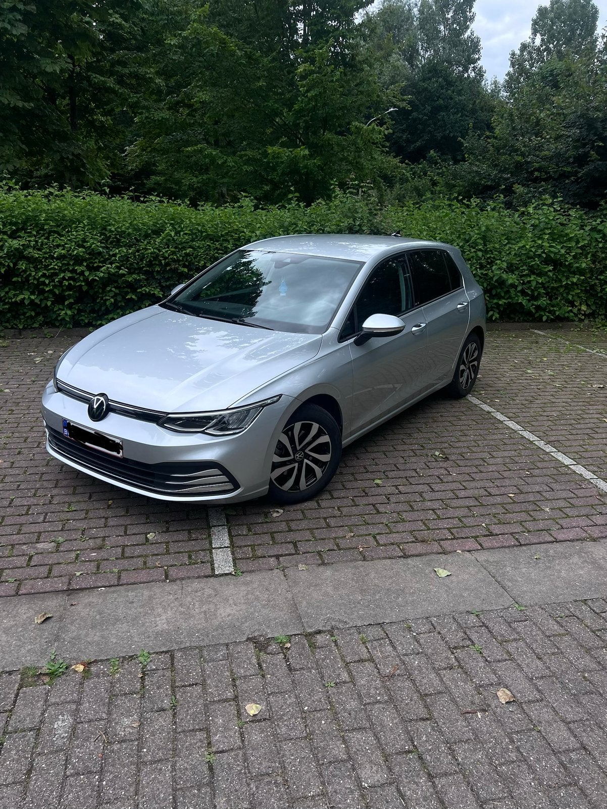 Volkswagen golf 8, Auto's, Volkswagen, Voorwielaandrijving, 5 deurs, 81 kW, Zilver of Grijs