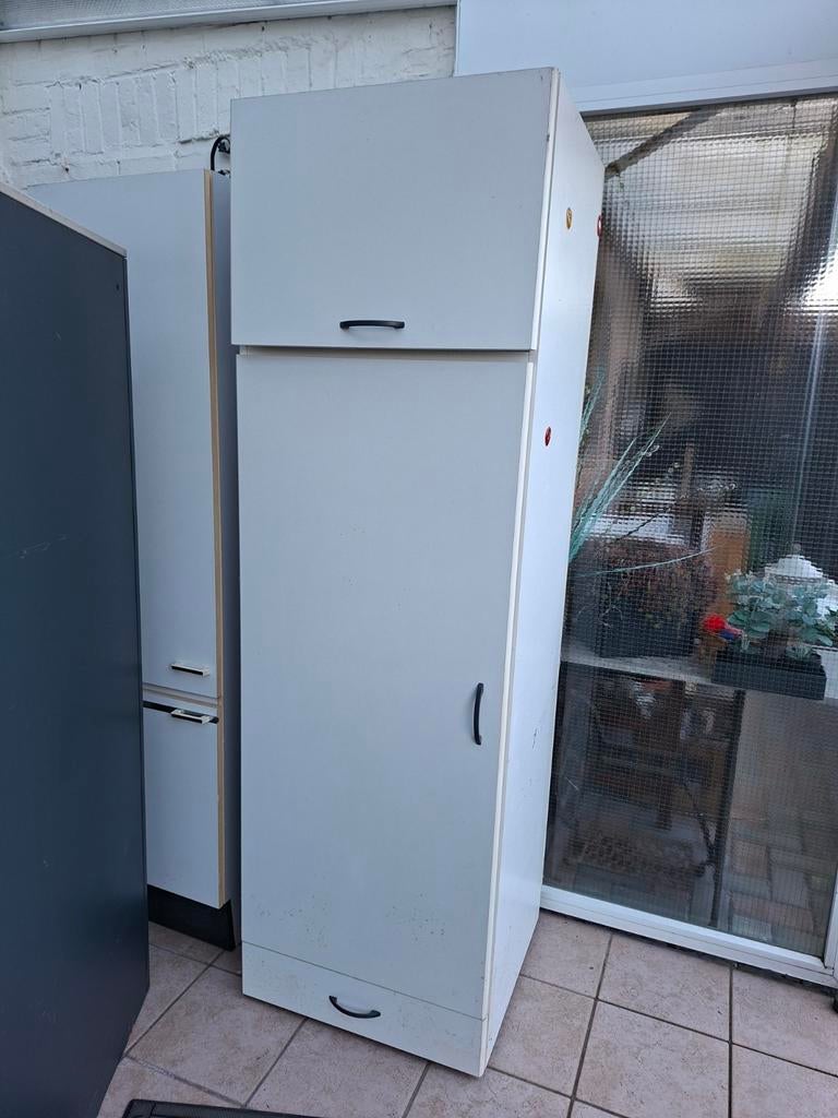 2 hoge kasten berging, Ophalen