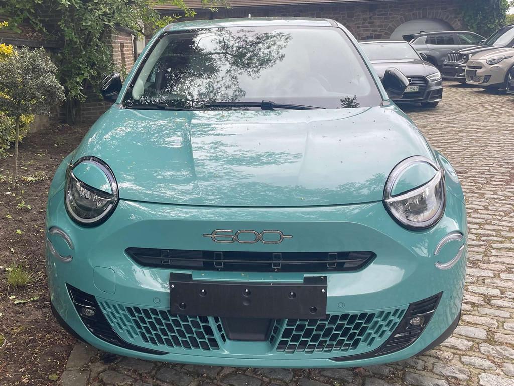 Fiat 600E e-600 54 kWh La Prima 3 voitures disponibles 1 ble, Cuir, Achat, 156 ch, 5 portes