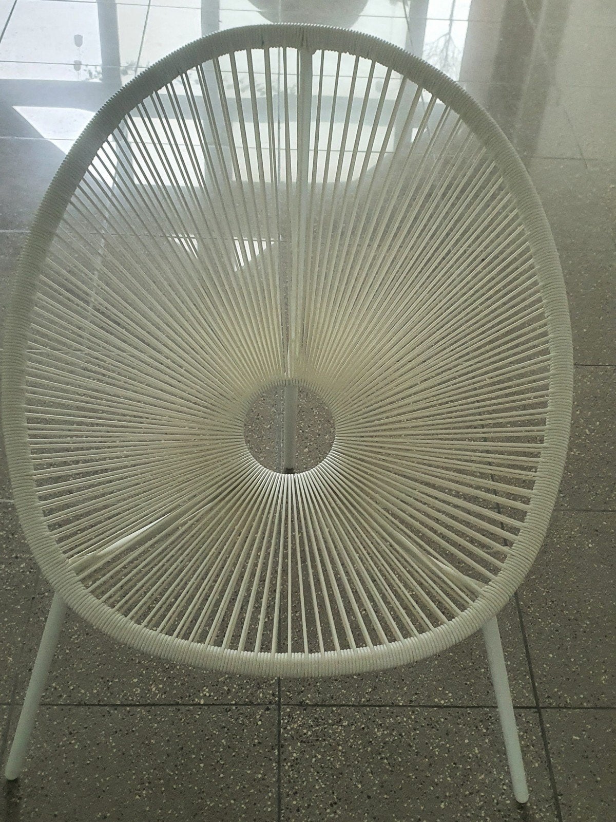 chaise, Enlèvement