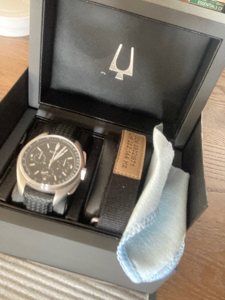 Bulova Lunar horloge - NIEUW, Handtassen en Accessoires, Overige merken, Staal, Polshorloge, Overige materialen
