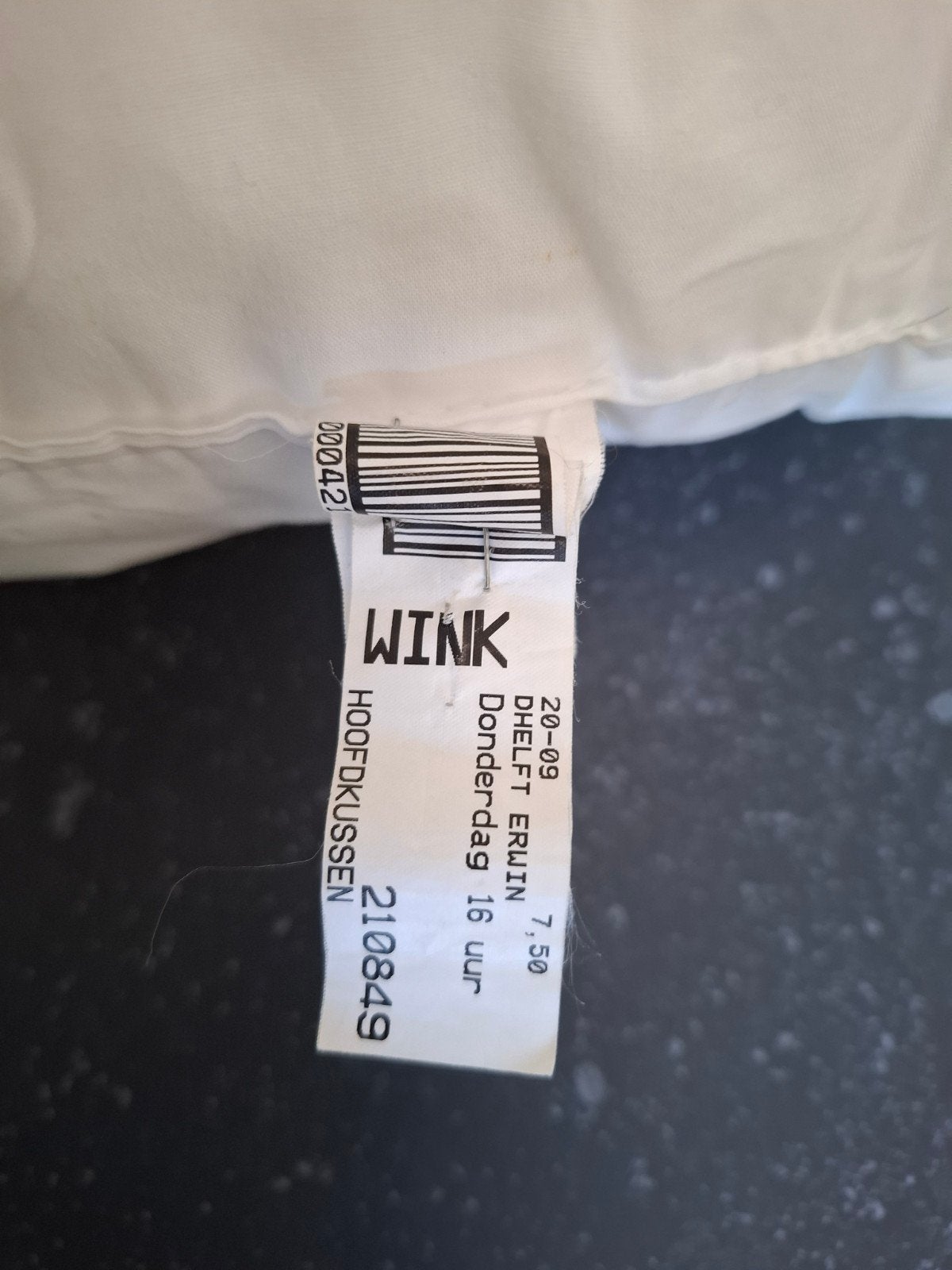 Donsdekbed en 2 hoofdkussens, Ophalen, Zo goed als nieuw, Tweepersoons, Wit