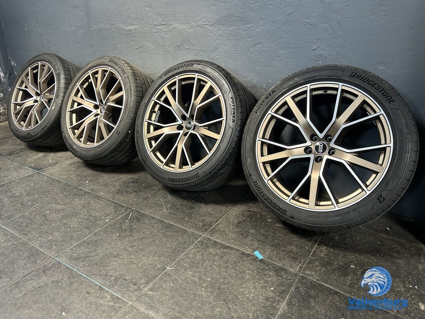 6.5mm! Originele Audi Q8 SQ8 RSQ8 Audi Sport 4M8 22 inch bro, Gebruikt, -, 285 mm, -